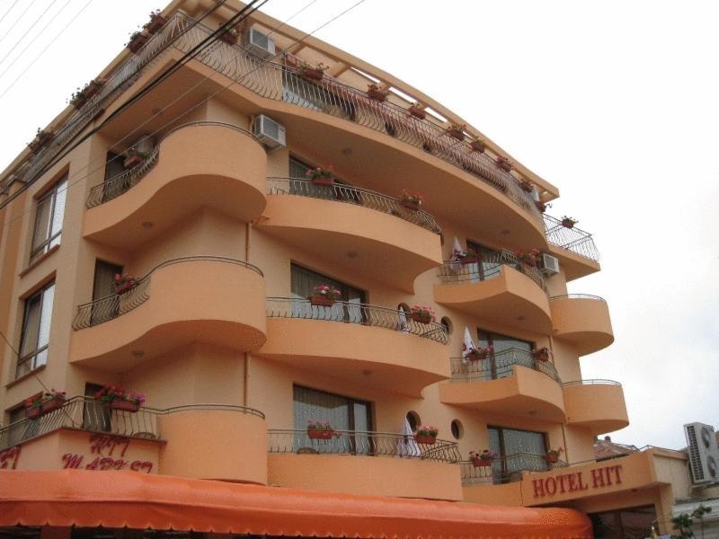 קיטן Family Hotel Hit מראה חיצוני תמונה